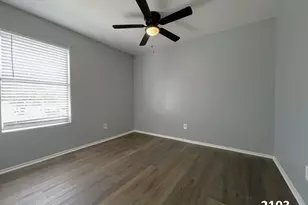 2101 2103 2105 2107 Knoll Crest Dr, Arlington, TX 76014 - Photo 37