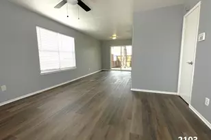 2101 2103 2105 2107 Knoll Crest Dr, Arlington, TX 76014 - Photo 31