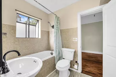 1020 Fisher Street, Bellmead, TX 76705 - Photo 11