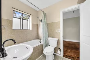 1020 Fisher St, Bellmead, TX 76705 - Photo 11