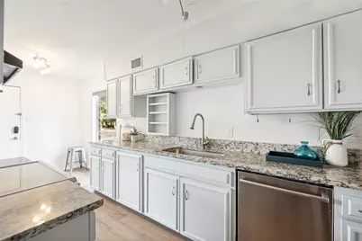 13747 Flagstone Lane, Dallas, TX 75240 - Photo 7