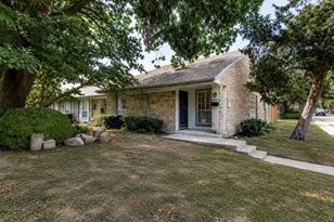 13747 Flagstone Ln, Dallas, TX 75240 - Photo 1