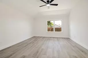113 Country View Ln, Garland, TX 75043 - Photo 13