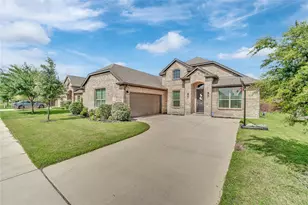 10619 Cherry Tree Wy, Grand Prairie, TX 76065 - Photo 1
