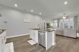 10619 Cherry Tree Wy, Grand Prairie, TX 76065 - Photo 11