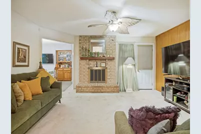7133 Bayberry Lane, Dallas, TX 75249 - Photo 13