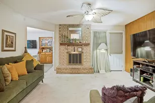 7133 Bayberry Ln, Dallas, TX 75249 - Photo 13