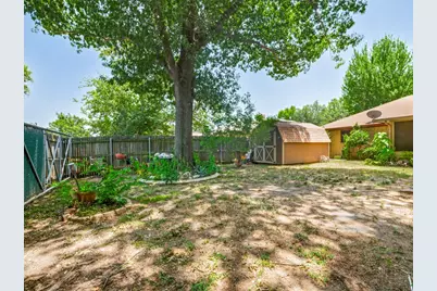 7133 Bayberry Lane, Dallas, TX 75249 - Photo 23