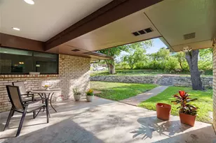 412 E Northgate Dr, Irving, TX 75062 - Photo 25