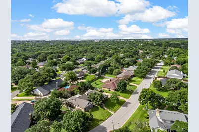 8202 Whippoorwill Drive, Woodway, TX 76712 - Photo 39