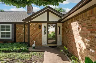 8202 Whippoorwill Dr, Woodway, TX 76712 - Photo 3