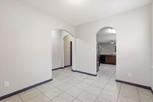 6205 White Jade Dr, Fort Worth, TX 76179 - Photo 9