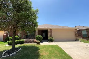 848 Lake Forest Trl, Little Elm, TX 75068 - Photo 1