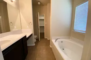 848 Lake Forest Trl, Little Elm, TX 75068 - Photo 11