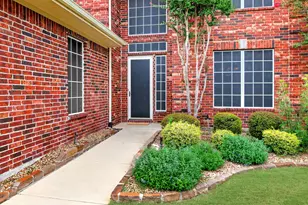8713 Franklin Dr, Denton, TX 76207 - Photo 3