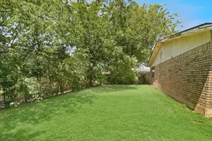 1209 Whittenburg Dr, Fort Worth, TX 76134 - Photo 23