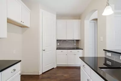 5221 Park Drive, River Oaks, TX 76114 - Photo 9