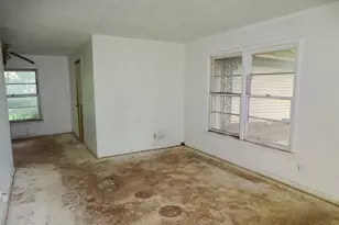 3032 Dahlia Dr, Dallas, TX 75216 - Photo 7