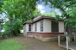 3032 Dahlia Dr, Dallas, TX 75216 - Photo 3