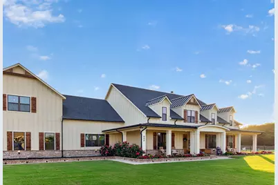 985 Vest Lane, Pilot Point, TX 76258 - Photo 3