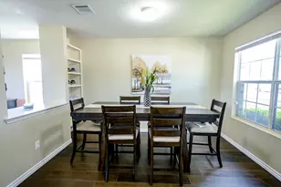 7077 Seton Hall Dr, Fort Worth, TX 76120 - Photo 7