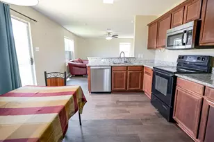 7077 Seton Hall Dr, Fort Worth, TX 76120 - Photo 15