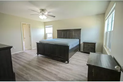 7077 Seton Hall Drive, Fort Worth, TX 76120 - Photo 21