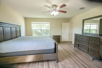 7077 Seton Hall Drive, Fort Worth, TX 76120 - Photo 25