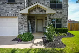 7077 Seton Hall Dr, Fort Worth, TX 76120 - Photo 5