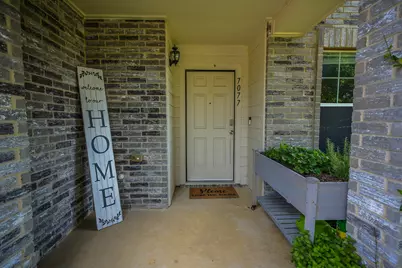 7077 Seton Hall Drive, Fort Worth, TX 76120 - Photo 5