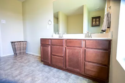 7077 Seton Hall Drive, Fort Worth, TX 76120 - Photo 23