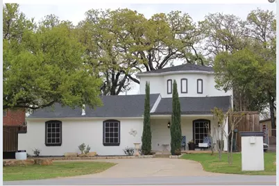 106 E Shady Grove Road, Grand Prairie, TX 75050 - Photo 1