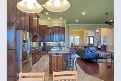 1100 Wessex Drive, Woodway, TX 76712 - Photo 13
