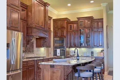 1100 Wessex Drive, Woodway, TX 76712 - Photo 11