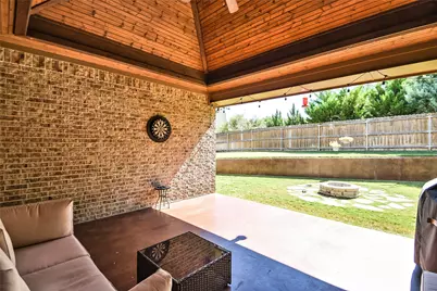 9707 Trinity Court, Granbury, TX 76049 - Photo 33