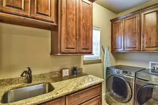 9707 Trinity Ct, Granbury, TX 76049 - Photo 23