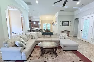 9707 Trinity Ct, Granbury, TX 76049 - Photo 3