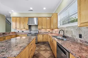 2237 High Country Dr, Carrollton, TX 75007 - Photo 9