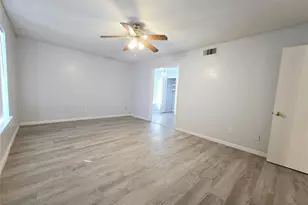902 Spring Valley Plaza, Richardson, TX 75080 - Photo 3