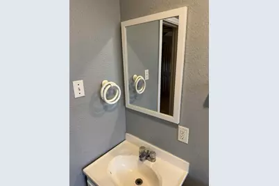 3850 Mt Ranier Street #3850, Dallas, TX 75211 - Photo 7