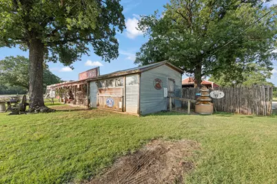 1795 Cr 1004, Glen Rose, TX 76043 - Photo 13