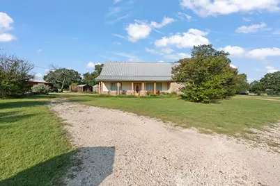 1795 Cr 1004, Glen Rose, TX 76043 - Photo 37