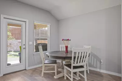 7313 Mayplace Drive, McKinney, TX 75071 - Photo 13