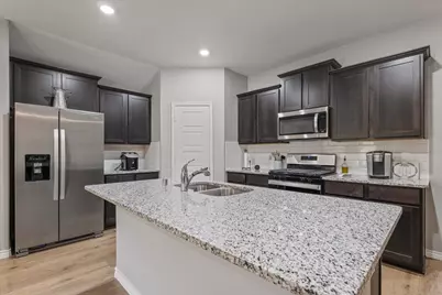 7313 Mayplace Drive, McKinney, TX 75071 - Photo 7