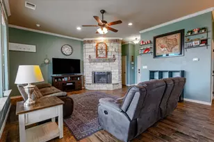 9148 Parkview Cir, Tolar, TX 76476 - Photo 7