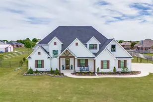 2255 Co Rd 377, Van Alstyne, TX 75495 - Photo 1