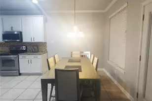 1024 Fair Oaks Dr, Grand Prairie, TX 75052 - Photo 17
