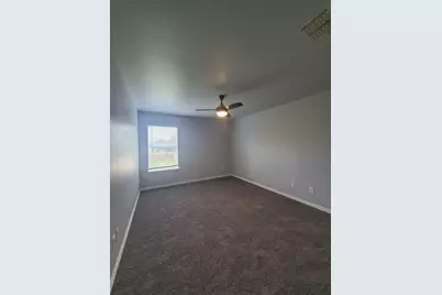 1024 Fair Oaks Drive, Grand Prairie, TX 75052 - Photo 31