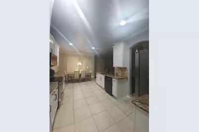 1024 Fair Oaks Drive, Grand Prairie, TX 75052 - Photo 13