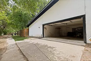 5045 Thunder Rd, Dallas, TX 75244 - Photo 25